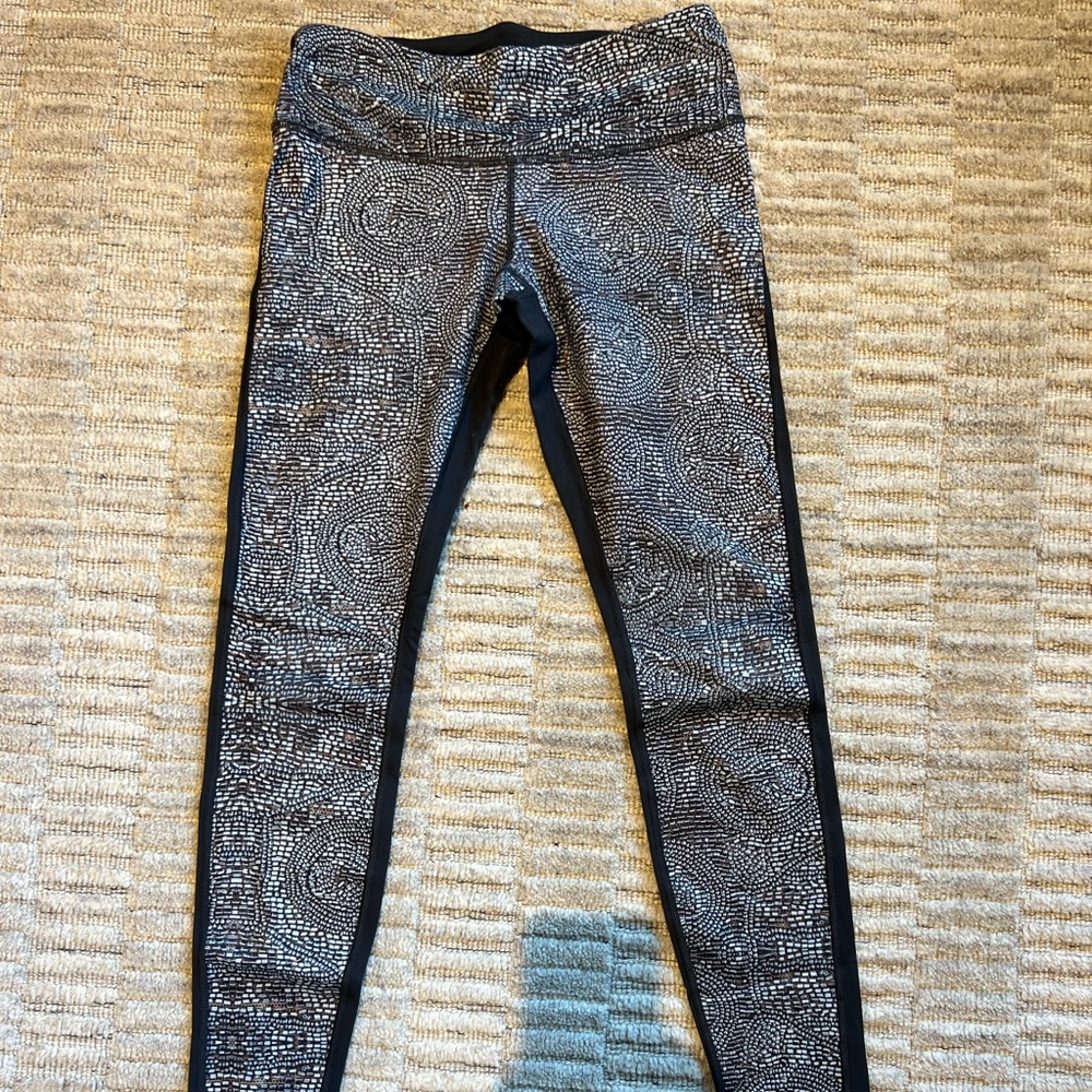 lululemon Wunder Under Mid-Rise 25” Leggings